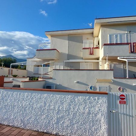 Domus Hormiae Apartment Формия Екстериор снимка