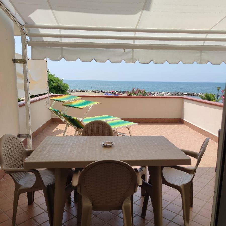 Domus Hormiae Apartment Формия Екстериор снимка