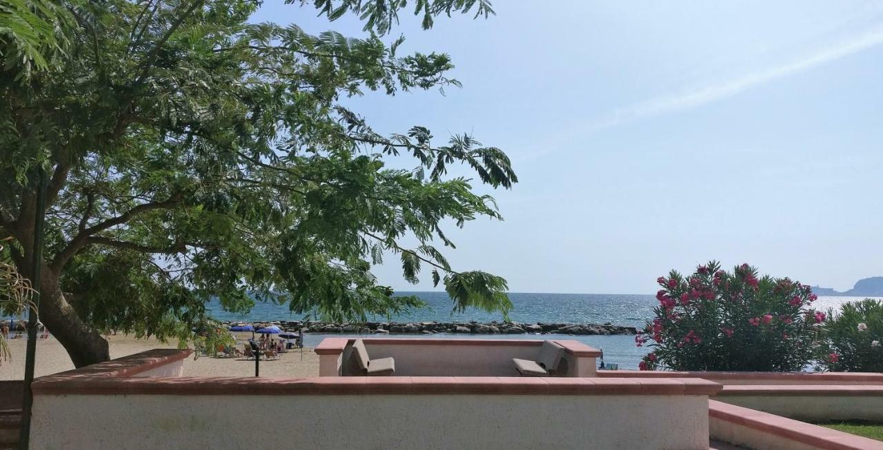 Domus Hormiae Apartment Формия Екстериор снимка